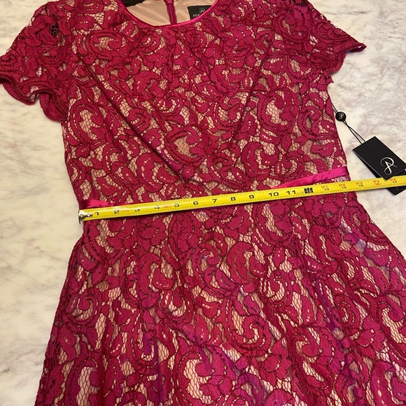 Adrianna Papell magenta lace over tan lining dresssize 10 - Picture 6 of 11